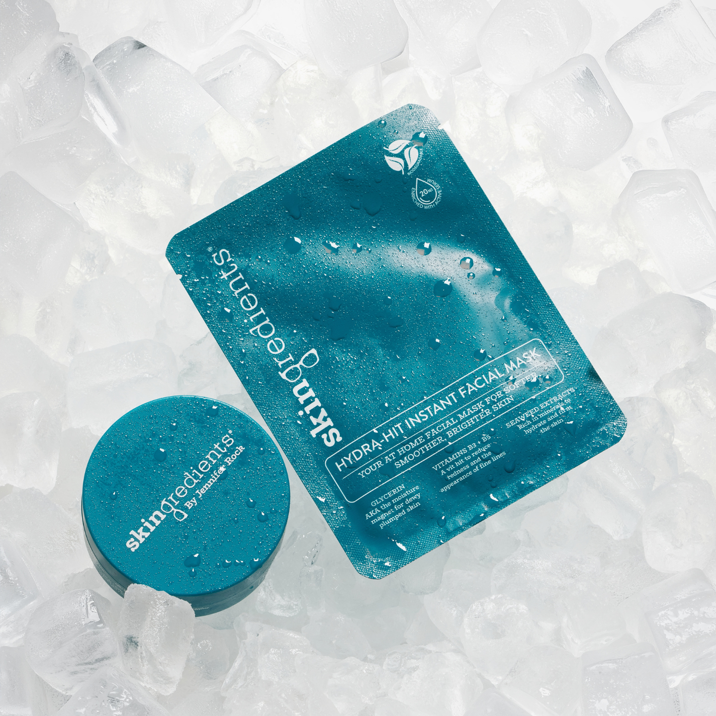 Load video: <div class="ewa-rteLine">This Korean-made sheet mask delivers a concentrated dose of hydration to help reduce dullness, dehydration and visible redness in just 15 minutes.<br>Ideal when skin feels tight, tired or dehydrated.<br>
</div>